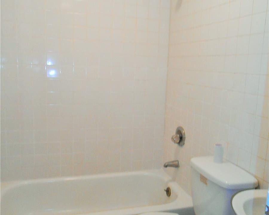 Full bath