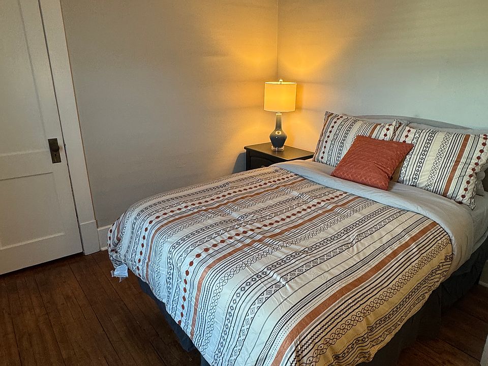 1st image of 111 Delaware Rd