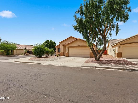 2nd image of 13517 W Young Street
