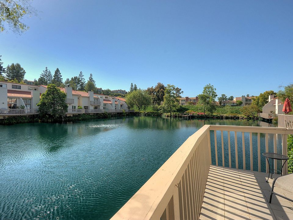 1st image of 119 Vista Del Lago