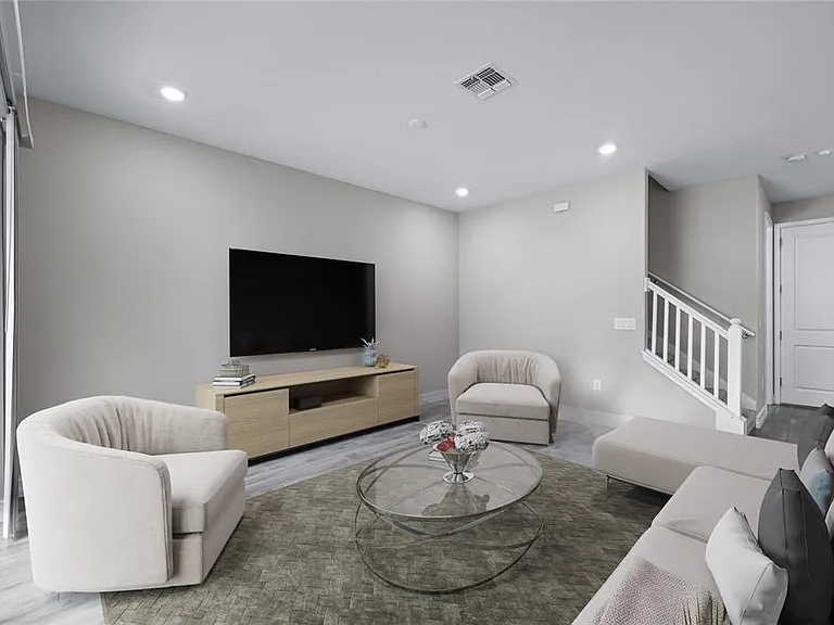 4549 Ancona Way — Photo 3
