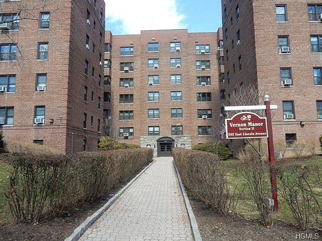 1st image of 505 E Lincoln Ave #514