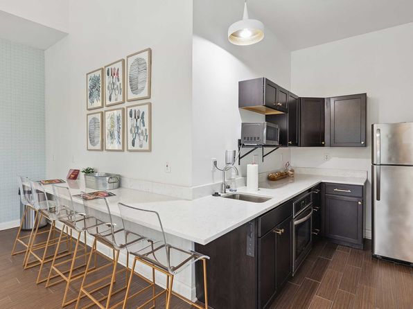 720 Michigan Ave #800-303