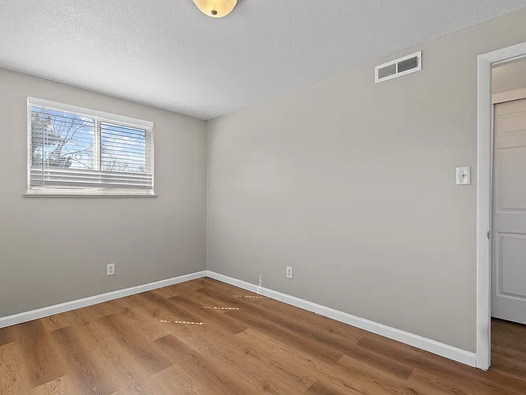 1101 Rosemary St — Photo 10