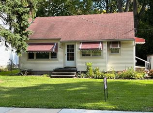 956 Skinner Ave, Painesville, OH 44077