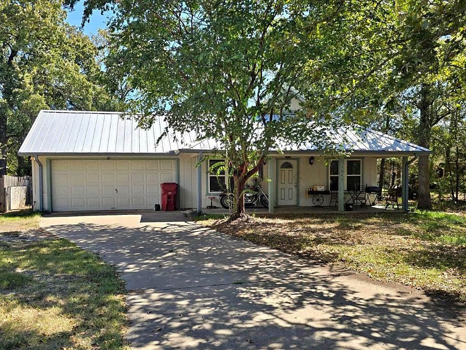 1st image of 1041 Crestline