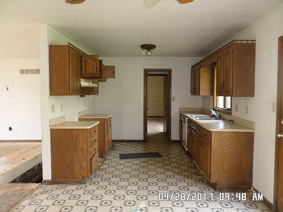 2nd image of 27570 Centennial Dr