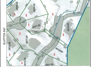 3211 Lake Ridge Ct, Muskegon, MI 49441