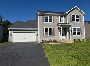 405 Preserve Dr, Genoa, IL 60135