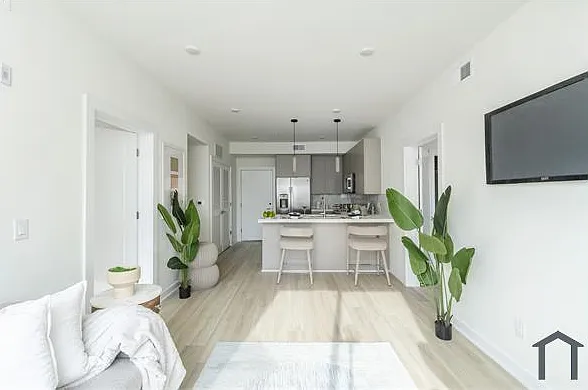 2709 Cecil B Moore Ave #402 — Photo 3