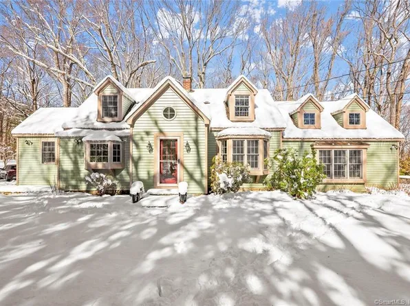 305 Florida Hill Road, Ridgefield, CT 06877