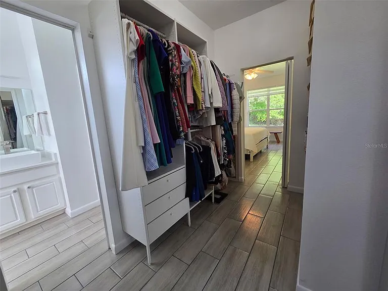 3323 Songbird Ln — Photo 11