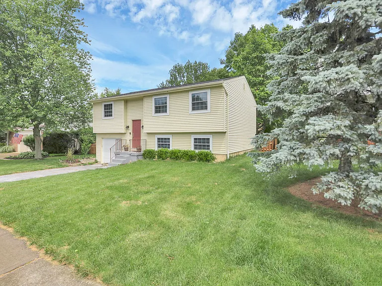 8752 Seabright Dr — Photo 35