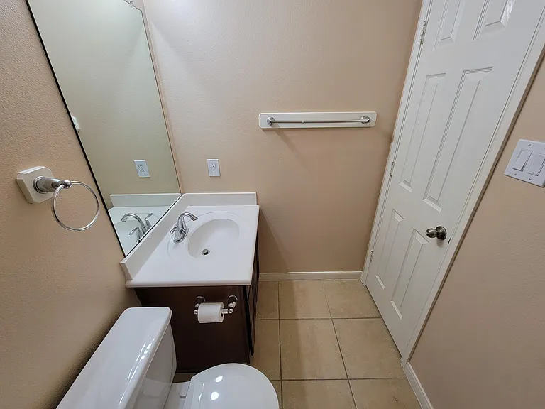 20931 Flower Croft Ct — Photo 12