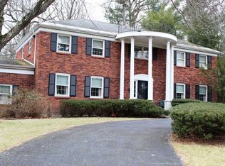 1374 Rowe Rd, Niskayuna, NY 12309