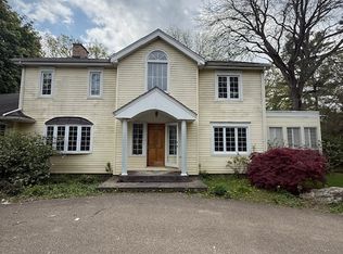 1848 Balsam Rd, Highland Park, IL 60035