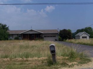 864 Hyde Shaffer Rd, Bristolville, OH 44402