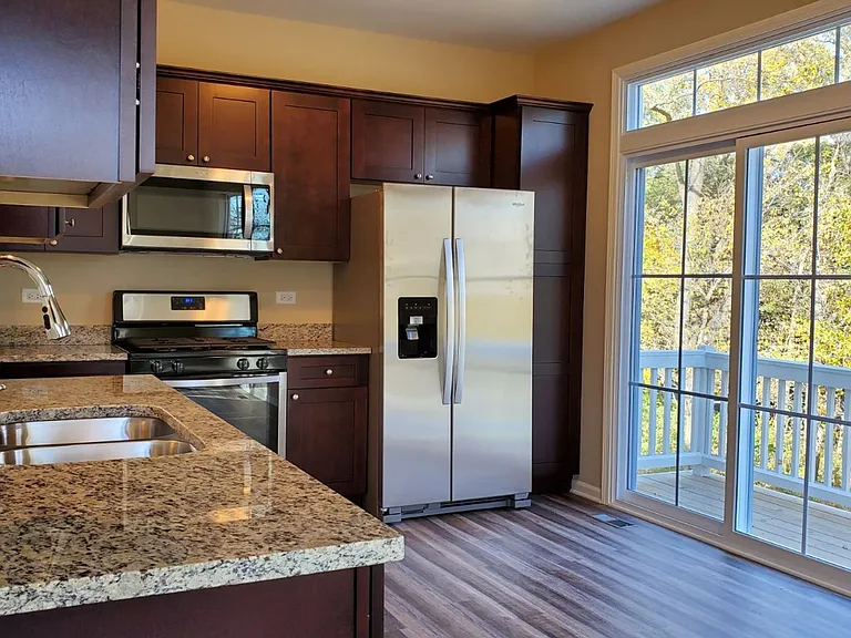 360 Tall Tree Ln — Photo 5