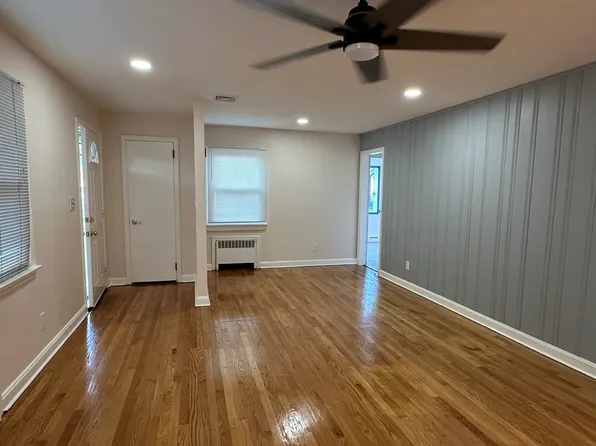 6 Adams St, Somerville, NJ 08876