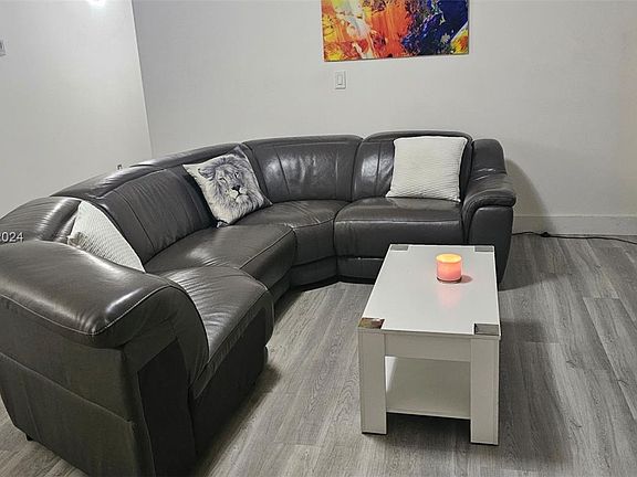 3rd image of 7243 Ashmont Cir #202