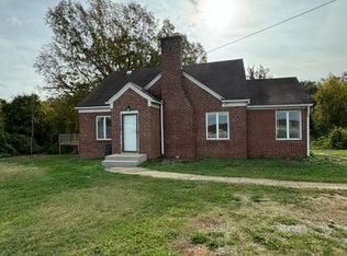 102 Nicole Ct, Maryville, TN 37801