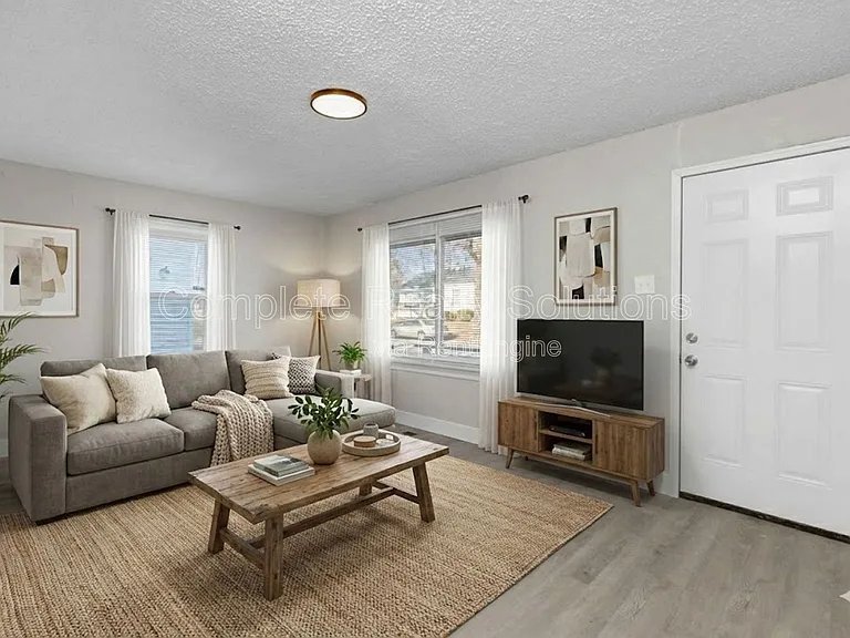 2056 Coleridge Dr — Photo 15