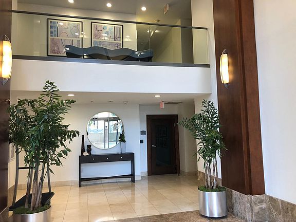 5th image of 388 E Ocean Blvd Unit 601