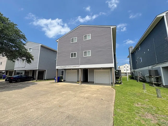 741 W Ocean View Ave #B — Photo 35
