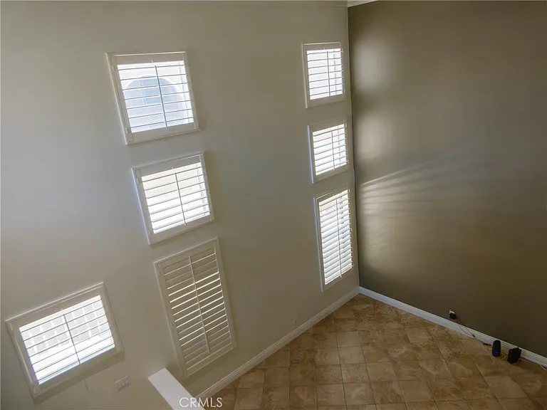 8616 E Silver Ridge Ln — Photo 16