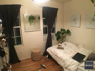 Rented by Bond New York