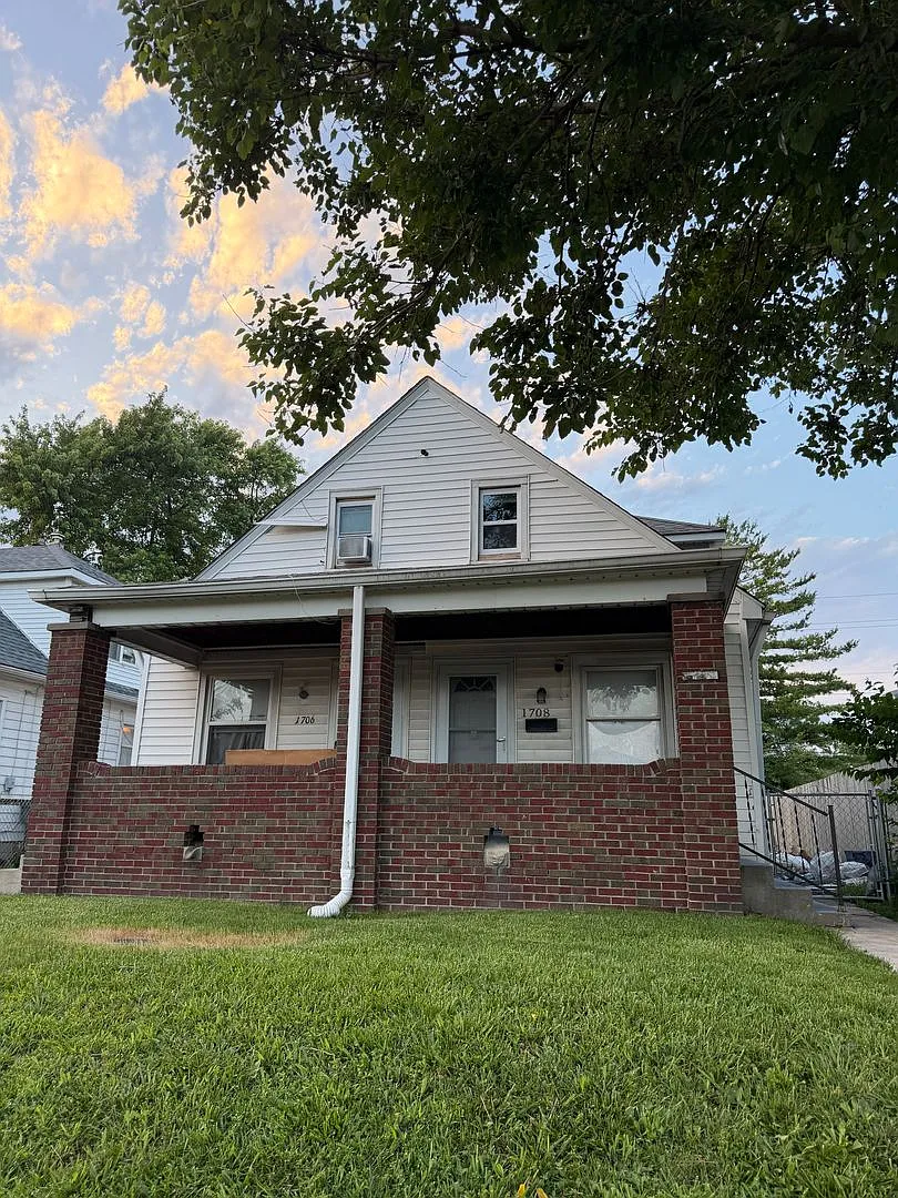 1706 E Tabor St — Photo 1