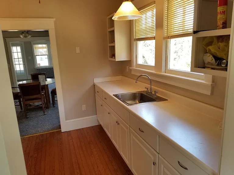 2013 W Landis Ave — Photo 9