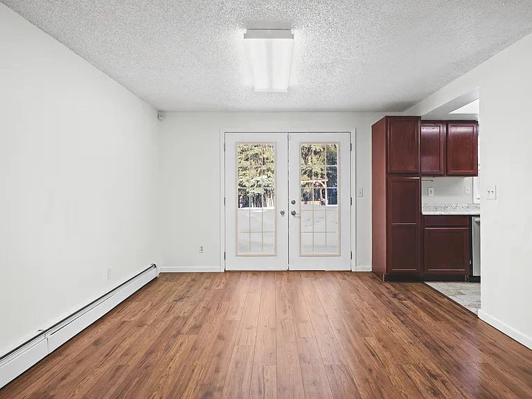 942 Ridgetop Rd — Photo 5