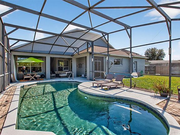 4th image of 1014 Quaker Ridge Ct