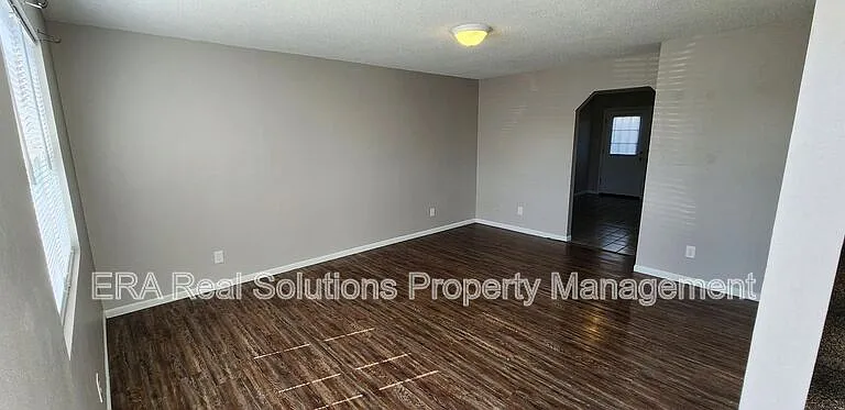 205 1/2 John St #C — Photo 3