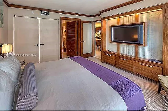 6801 Collins Ave #309 — Photo 10