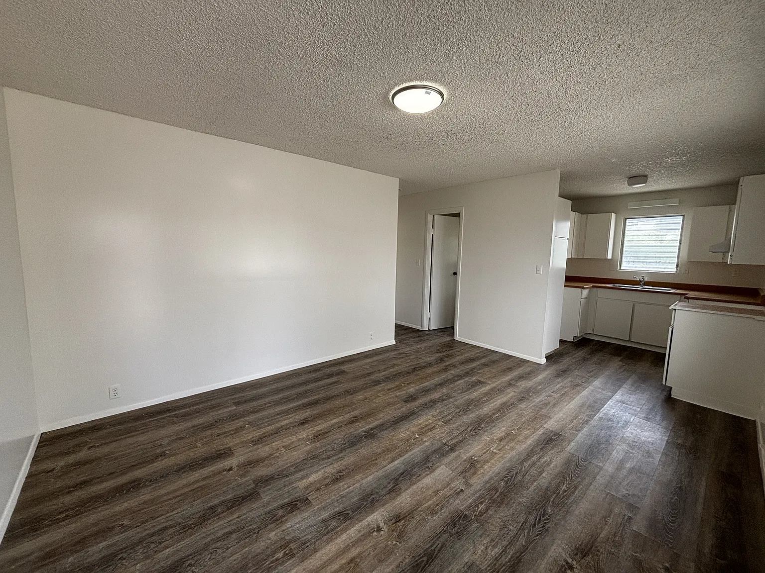 2620 Kaaha St. - 9 — Photo 1