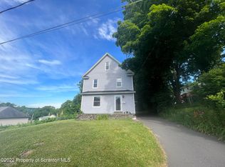 417 Waverly Ave, Clarks Summit, PA 18411