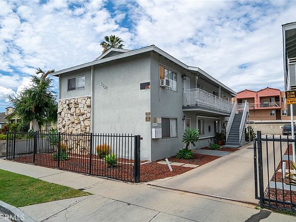 2nd image of 6641 Hammond Ave