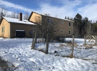 49 Backfield Rd, Seal Cove, ME 04674