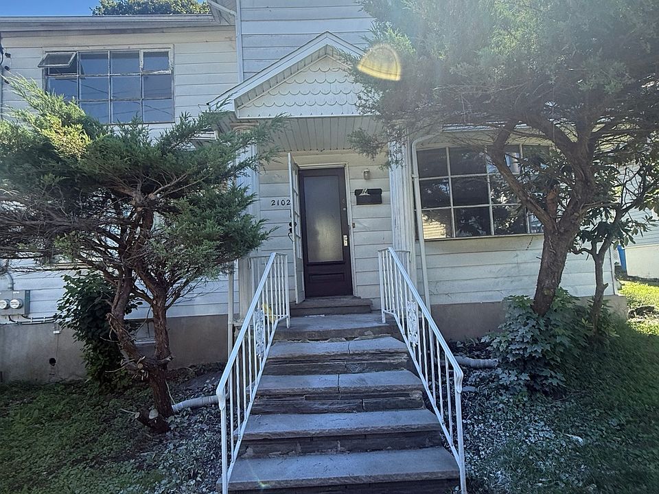 1st image of 2021 Wayne Ave #1