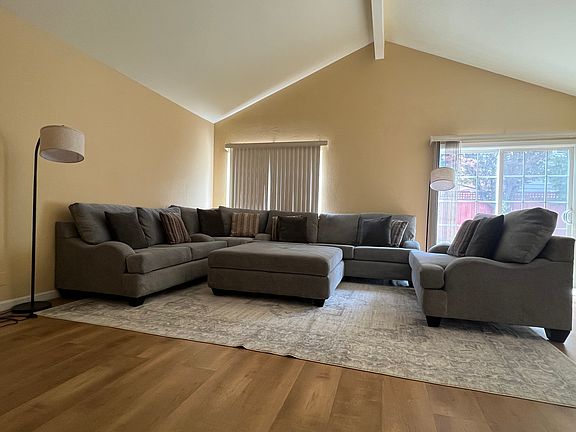 2nd image of 376 Henderson Dr