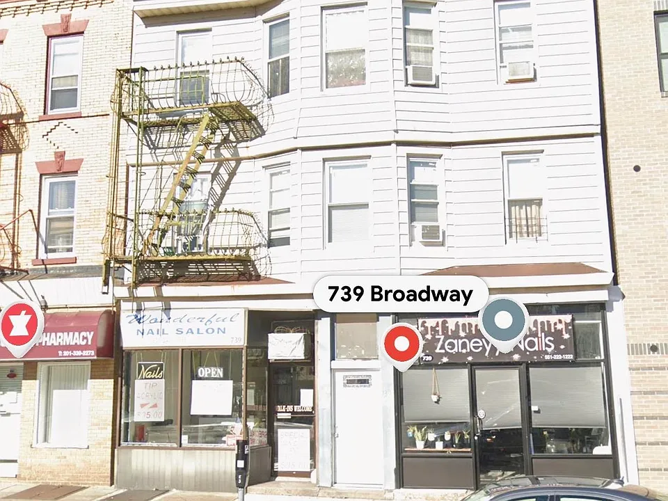 739 Broadway #2