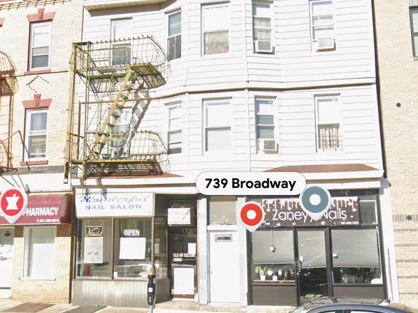739 Broadway Unit 2, Bayonne, NJ 07002