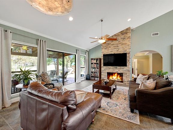 5th image of 109 Winged Foot Dr
