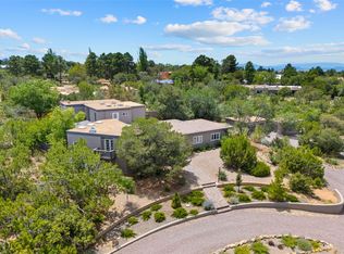 320 Cadiz Rd, Santa Fe, NM 87505