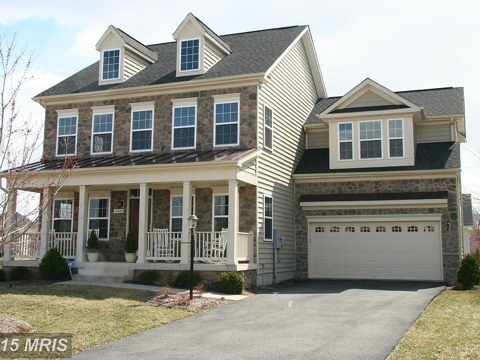 2nd image of 41889 Redgate Way