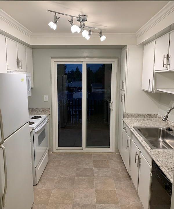 1st image of 4775 Atherton Ave #29