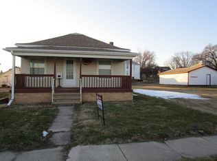 109 N 8th St, Norfolk, NE 68701