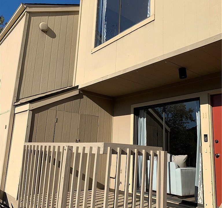 2nd image of 750 Chorro St APT 11